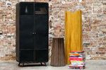 Credenza design industriale presto indietro