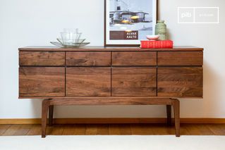 Credenza in noce Neliö