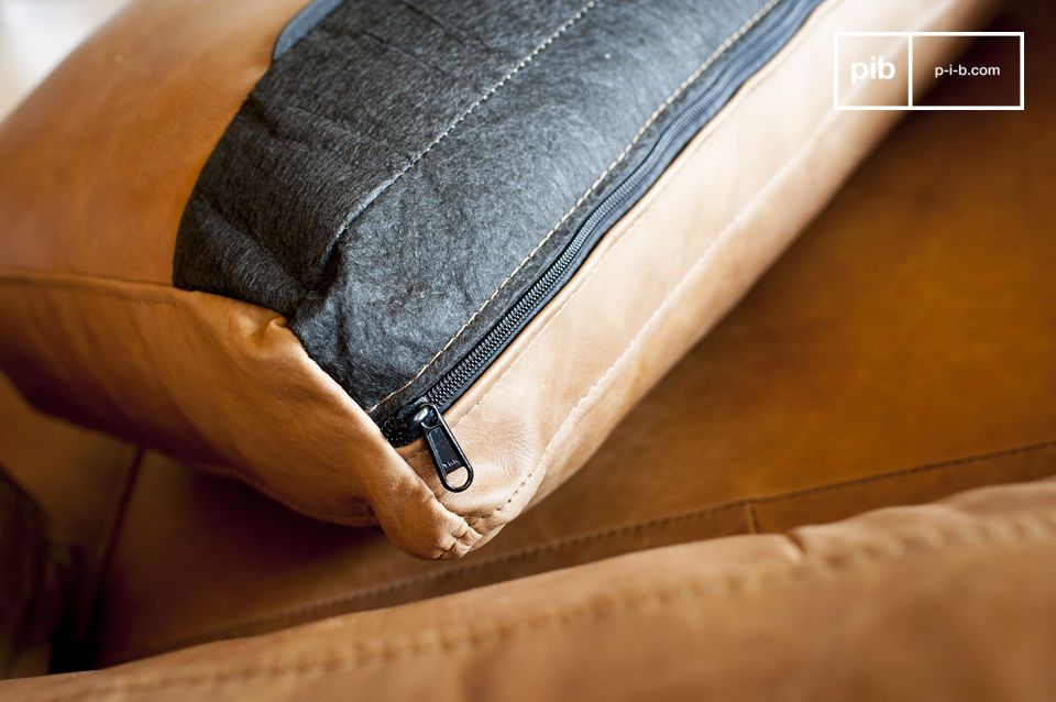 I cuscini sono sfoderabili per consentire una facile manutenzione.