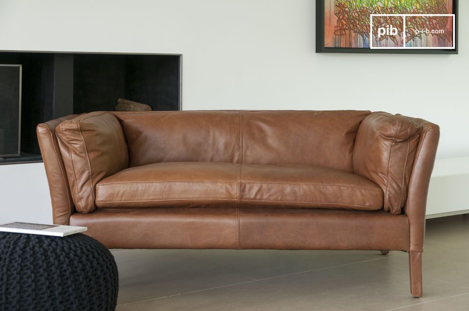 Un divano unico, dalle linee squisitamente scandinave.