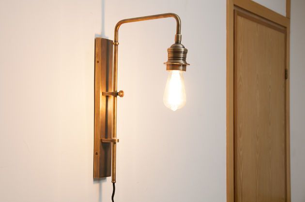 Lampada da parete girevole in ottone girevole  Lerwick
