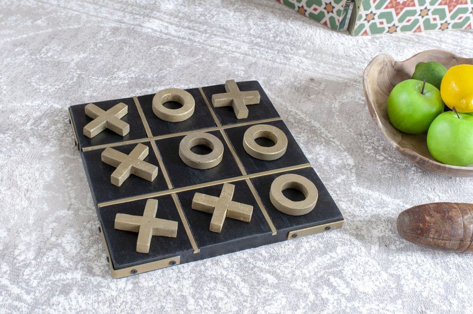 Nelly gioco tic-tac-toe in legno