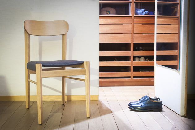 Sedia in legno chiaro Elena