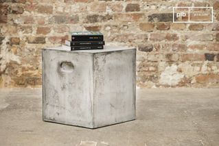 Sedia occasionale cubica Smaton